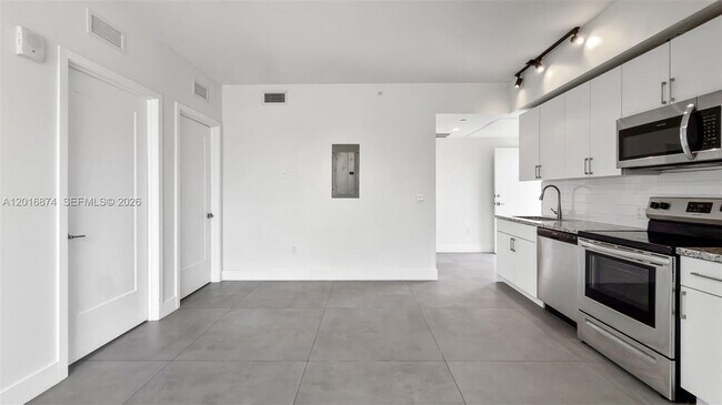 Foto del edificio - 1536 NW 15th Ave