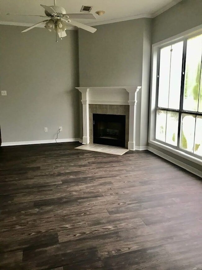 Building Photo - 3 Bed 2 Bath in Remington Estates