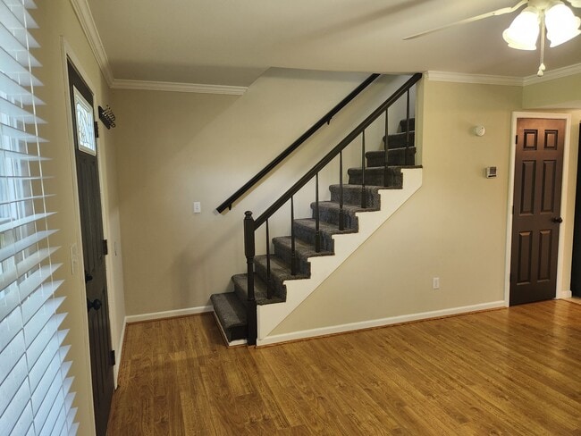 Building Photo - 3009 W Sunset Dr