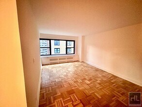 Building Photo - EAST 55 STREET