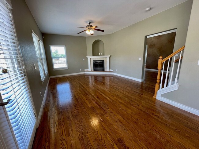 Foto del edificio - WELCOME HOME!