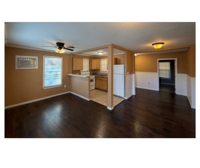 Foto del edificio - 159 Mc Dougal Ave