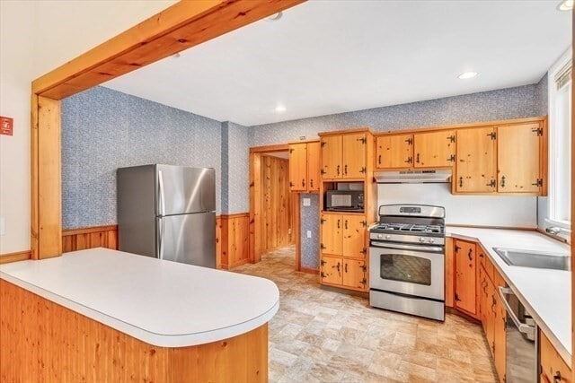 Building Photo - 54 Harris St