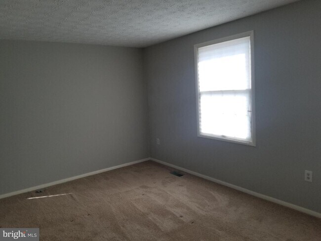 Building Photo - 7006 Bryant Towne Ct