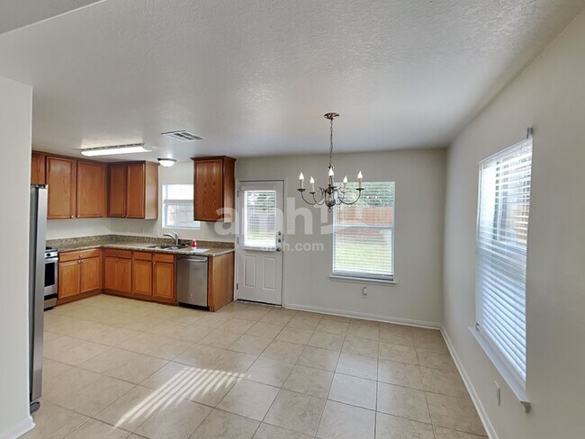 Foto del edificio - 31702 Regal Park Ct