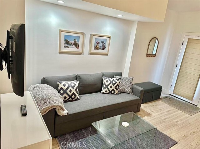 Building Photo - 2506 Zorada Dr