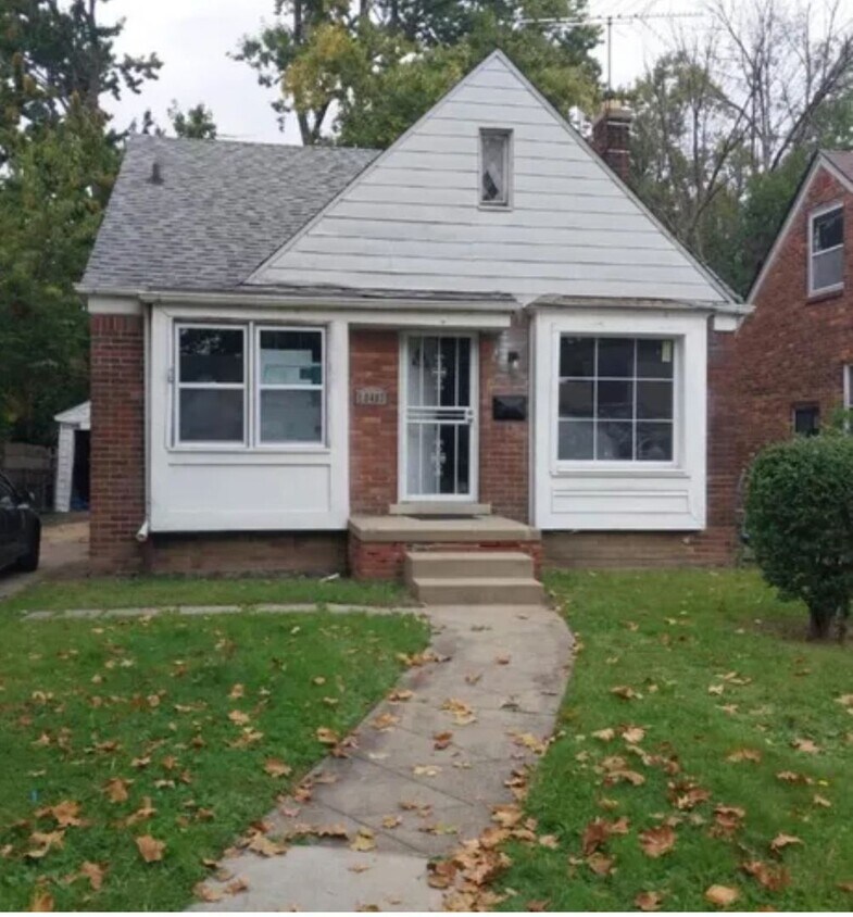 Primary Photo - 3 Bedroom Bungalow