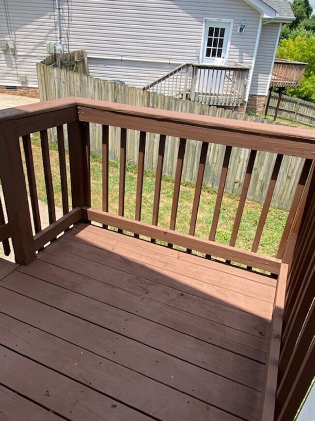 Foto del edificio - Cute Ranch Home Available Now