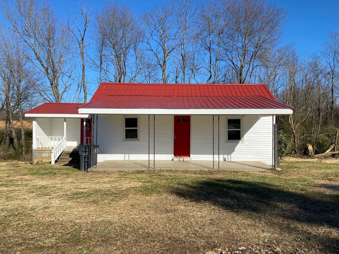 Primary Photo - FOR LEASE - 3 BEDS, 2 BATH, 1160sqft - Laf...