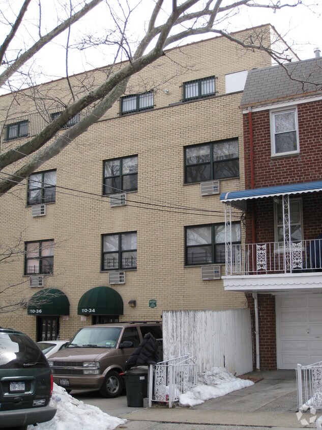 Building Photo - 110-34 55th Ave