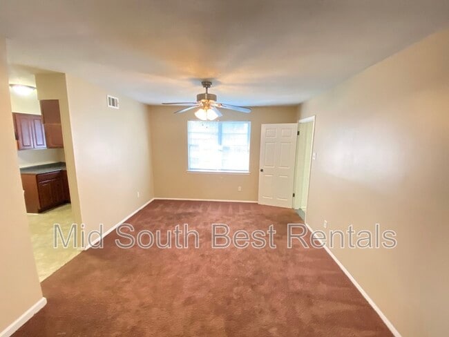 Building Photo - 3277 Mountain Terrace St