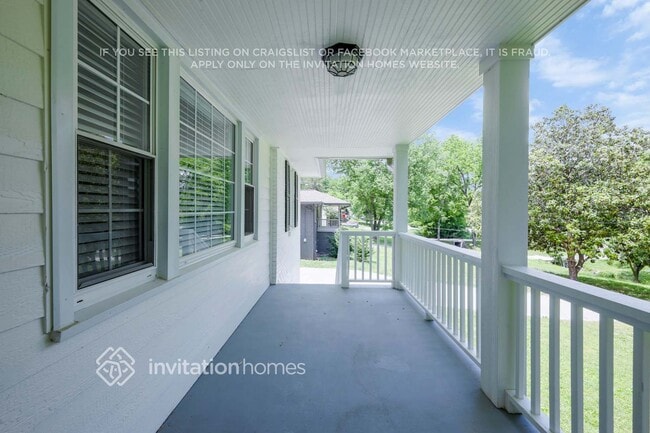 Building Photo - 605 Durrett Dr