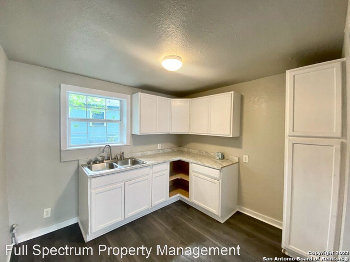 Primary Photo - 3 br, 1 bath House - 124 Belmont
