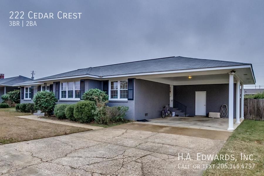 Photo - 222 Cedar Crest-