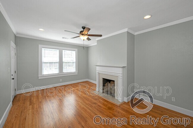 Building Photo - 1347 Felder Ave