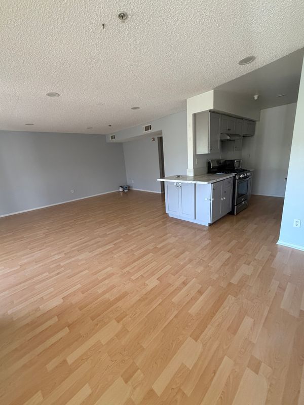Foto del edificio - 10282 Tujunga Canyon Blvd