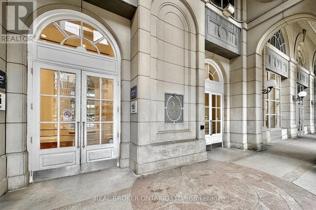 Photo du bâtiment - 25 The Esplanade