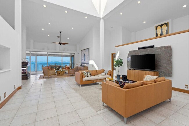 Foto del edificio - 3208 Bay Dr