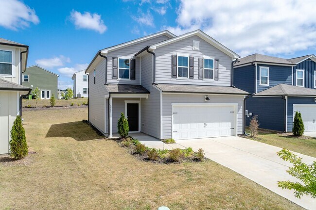 Foto del edificio - Move In Ready Three Bedroom Home!