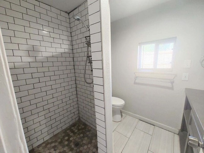 Foto del edificio - 2404 Avenue U