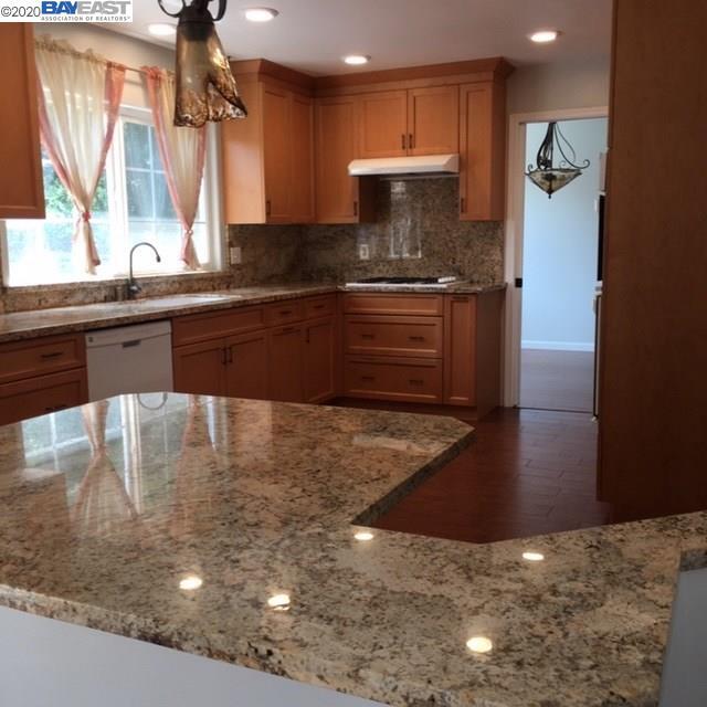 Building Photo - 3503 Kings Canyon Ct