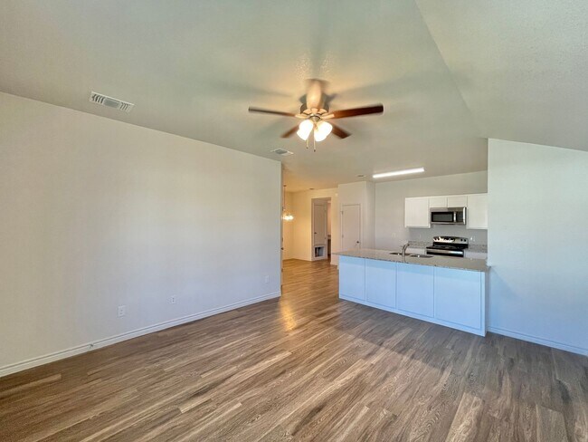 Building Photo - 1712 Castroville