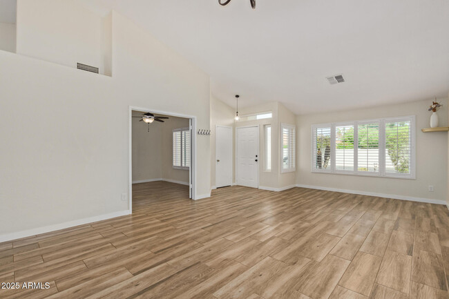 Building Photo - 18208 N 45th St