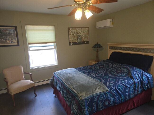 Foto del edificio - 78 Woodchuck Hill Rd