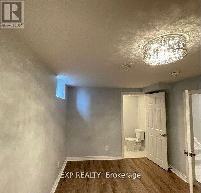 Photo du bâtiment - 7047 Dalewood Dr