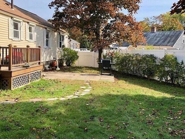 Foto del edificio - 30 Whipple Ct