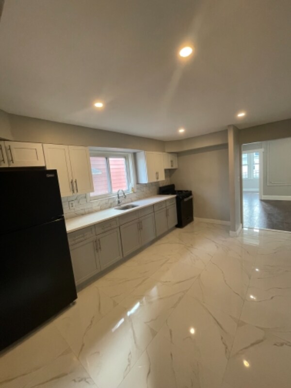 Foto principal - 22 Huntington Ter
