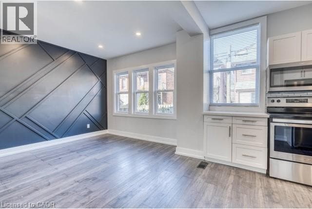 Building Photo - 23 Gibson Ave