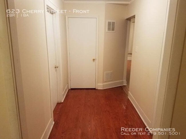 Building Photo - 2 bedroom in Hammond IN 46324