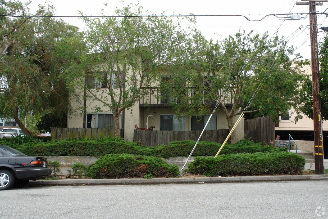 Building Photo - 603 Woodside Way