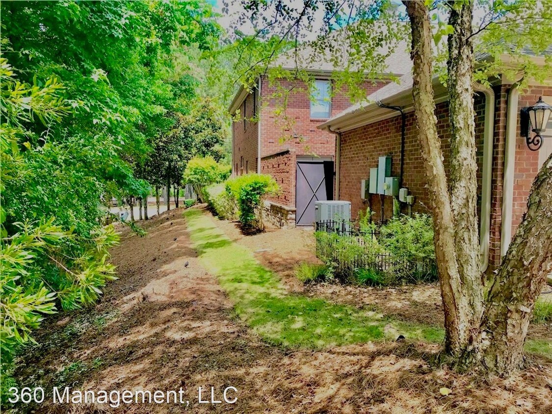 Primary Photo - 3 br, 3.5 bath House - 1298 Gatewood Drive