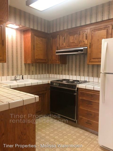 Building Photo - 3 br, 2 bath House - 1140 Westlynn Way