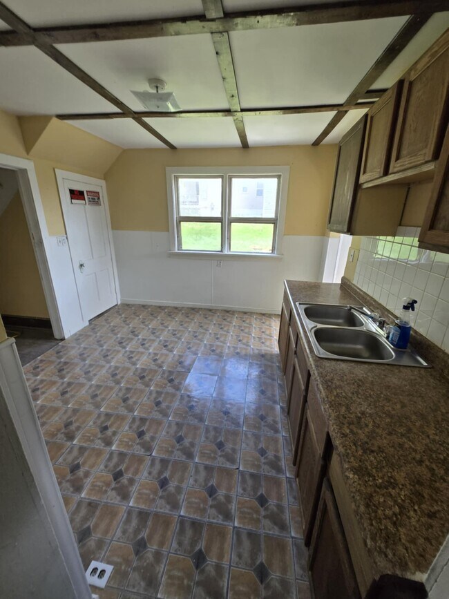 Foto del edificio - 402 Holly St