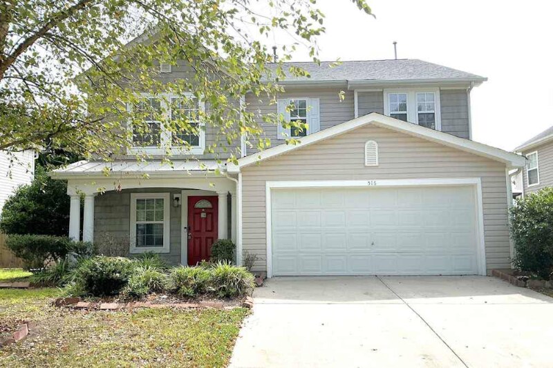 Foto principal - 516 Pebblestone Dr