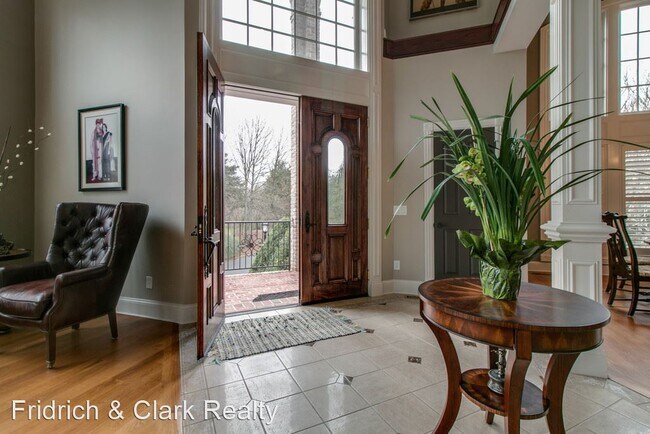 Building Photo - 4 br, 3.5 bath House - 61 Whitworth