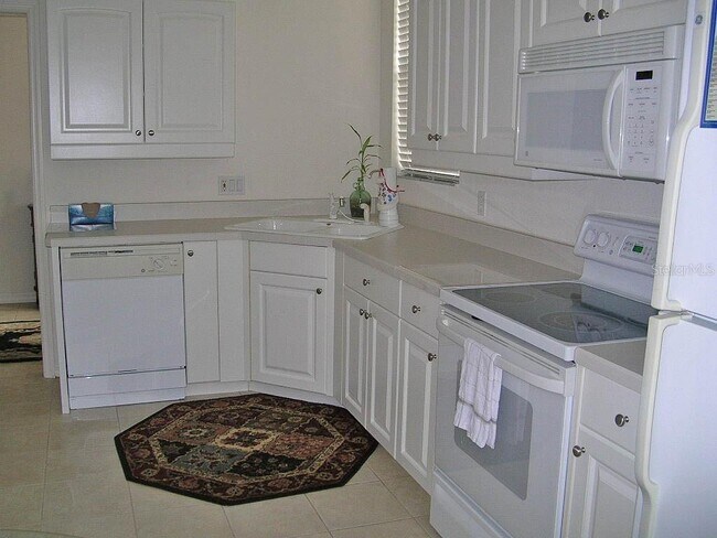Building Photo - 908 Paisley Ct