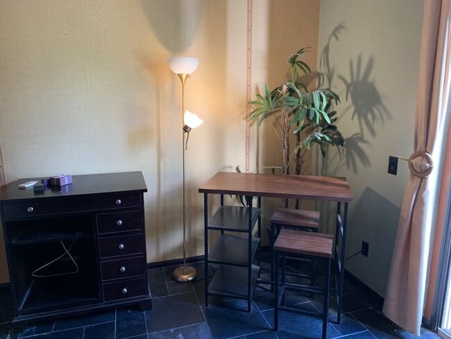 Building Photo - Furnished Studio in Harveston Community for Rent