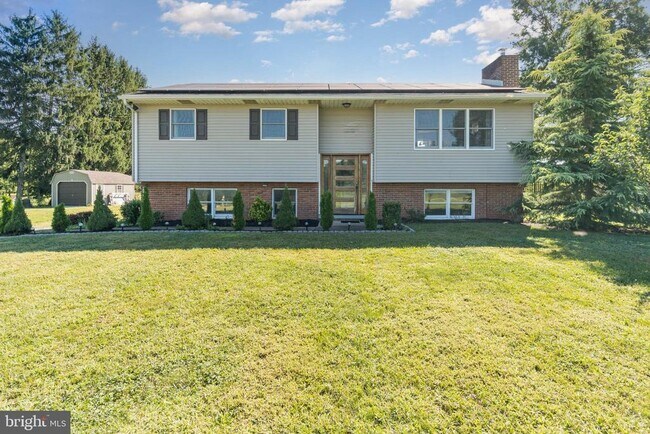 Foto del edificio - 1145 Highland Dr