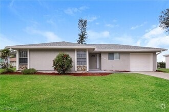 Building Photo - 4740 Escalante Dr