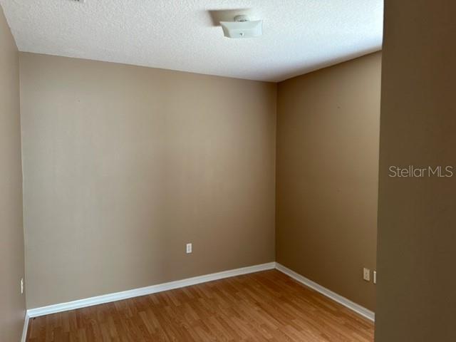 Building Photo - 824 Colville Dr