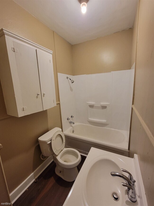 Building Photo - 3 br, 1 bath House - 3717 Downing Street