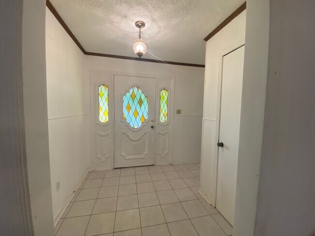 Building Photo - Brownlee Estates