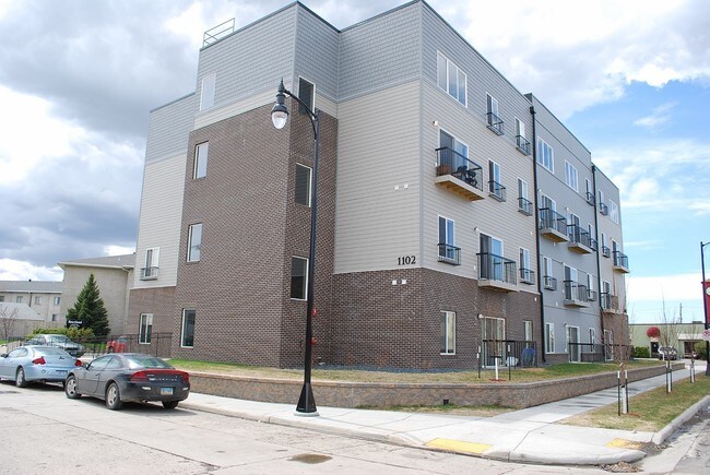 Urban Crossing Apartments Fargo Nd Building Photo Urban Crossing Apartments