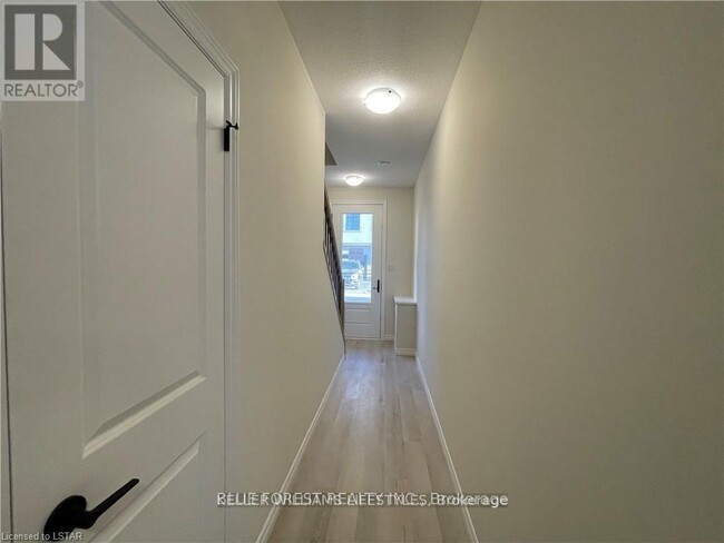 Building Photo - 435-435 Callaway Rd