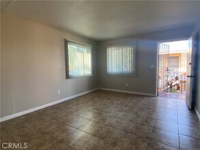 Building Photo - 1023 W 8th St