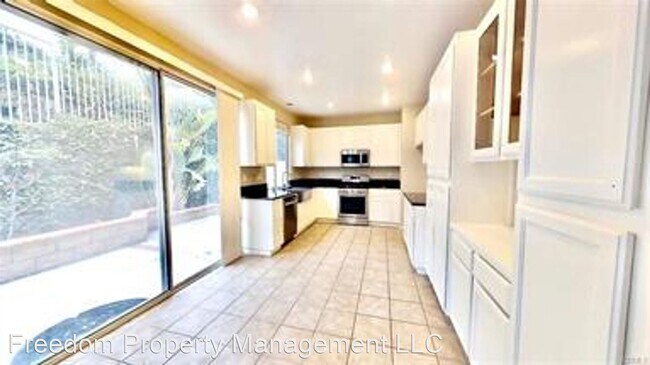 Foto del edificio - 4 br, 2.5 bath House - 5827 E Bottlebrush